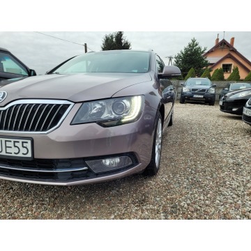 Skoda Superb 2013,  2.0 diesel, automat - Na sprzedaż za 46 900 zł - Lębork - zdjęcie 4
