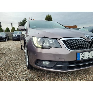 Skoda Superb 2013,  2.0 diesel, automat - Na sprzedaż za 46 900 zł - Lębork - zdjęcie 2