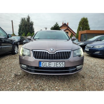 Skoda Superb 2013,  2.0 diesel, automat - Na sprzedaż za 46 900 zł - Lębork - zdjęcie 3
