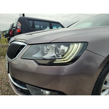Skoda Superb 2013,  2.0 diesel, automat - Na sprzedaż za 46 900 zł - Lębork - zdjęcie 6