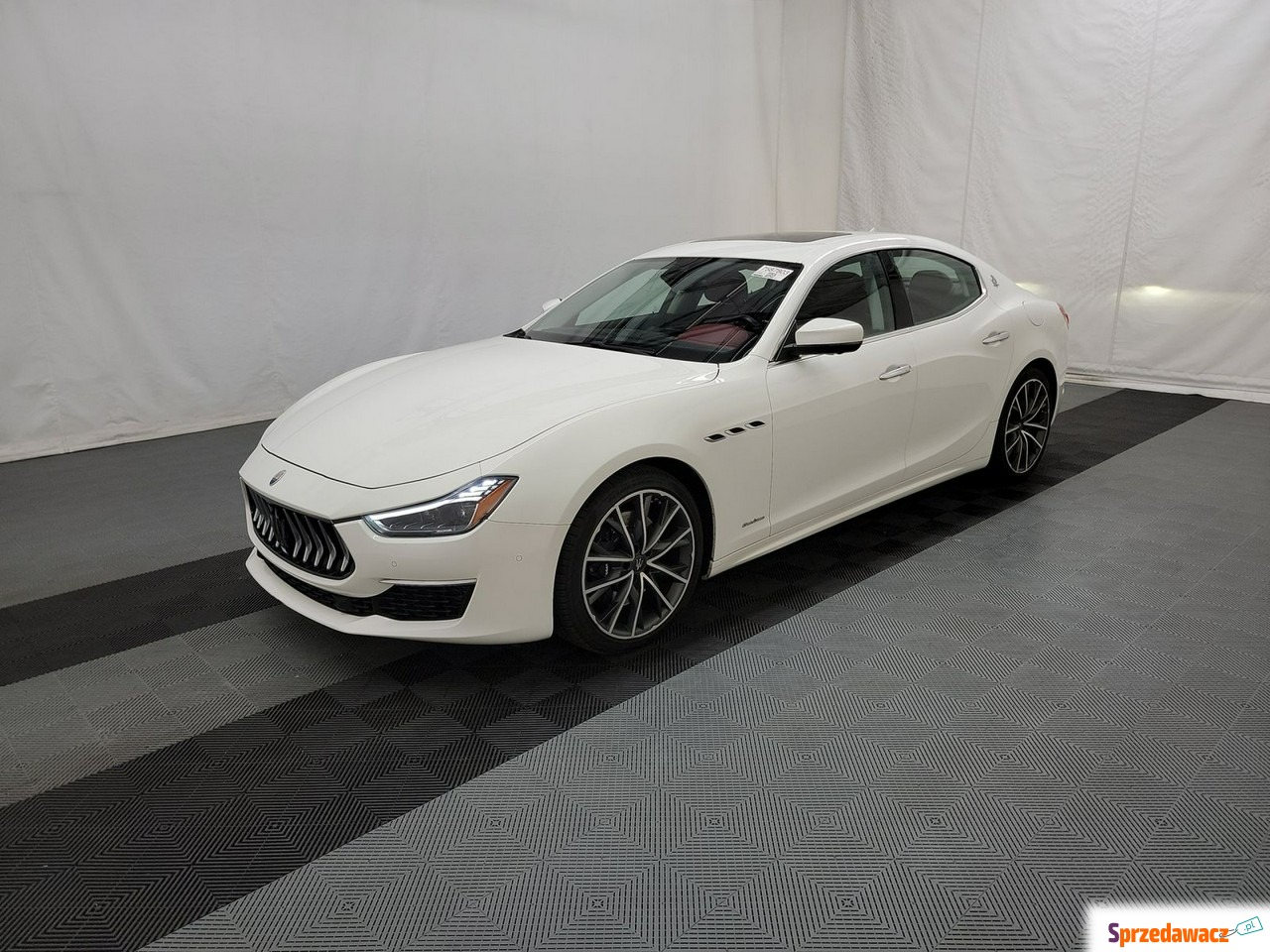 Maserati Ghibli 2019
