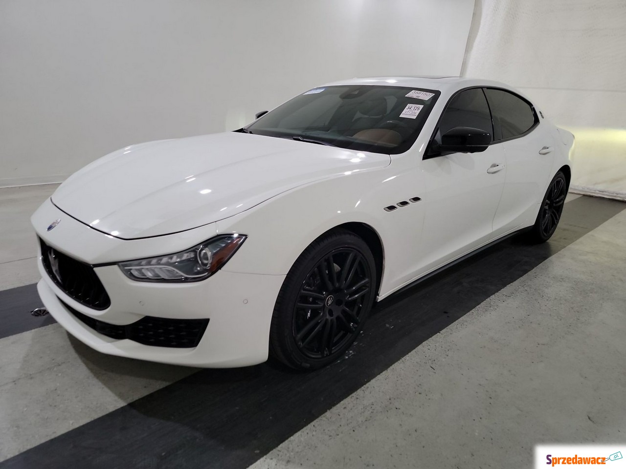 Maserati Ghibli 2021