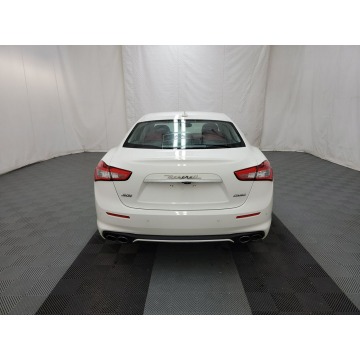 Maserati Ghibli  Sedan/Limuzyna 2019,  3.0 benzyna, automat - Na sprzedaż za 97 170 zł - Katowice - zdjęcie 5