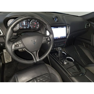 Maserati Ghibli  Sedan/Limuzyna 2022,  3.0 benzyna, automat - Na sprzedaż za 194 340 zł - Katowice - zdjęcie 7