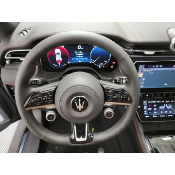 Maserati   SUV 2023,  2.0 hybryda, automat - Na sprzedaż za 220 170 zł - Katowice - zdjęcie 7
