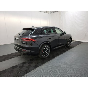 Maserati   SUV 2023,  2.0 hybryda, automat - Na sprzedaż za 220 170 zł - Katowice - zdjęcie 6