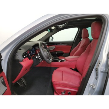 Maserati   SUV 2023,  2.0 hybryda, automat - Na sprzedaż za 207 870 zł - Katowice - zdjęcie 8
