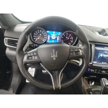 Maserati Levante  SUV 2019,  3.8 benzyna, automat - Na sprzedaż za 145 140 zł - Katowice - zdjęcie 5