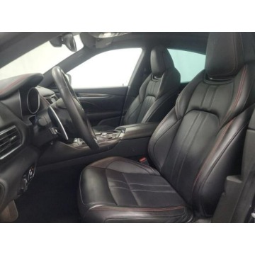 Maserati Levante  SUV 2019,  3.8 benzyna, automat - Na sprzedaż za 145 140 zł - Katowice - zdjęcie 6