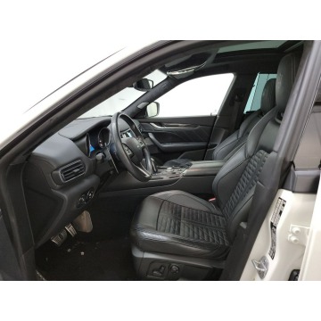 Maserati Levante  SUV 2019,  3.8 benzyna, automat - Na sprzedaż za 182 040 zł - Katowice - zdjęcie 8