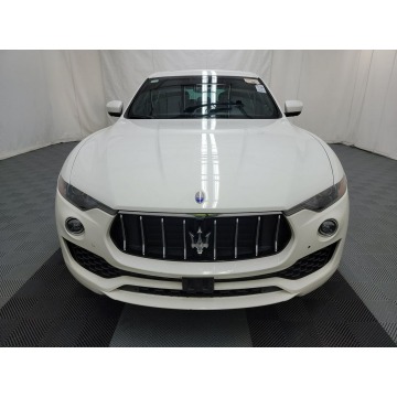 Maserati Levante  SUV 2020,  3.0 hybryda, automat - Na sprzedaż za 170 970 zł - Katowice - zdjęcie 2