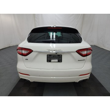 Maserati Levante  SUV 2020,  3.0 hybryda, automat - Na sprzedaż za 170 970 zł - Katowice - zdjęcie 5