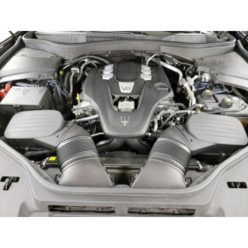 Maserati Levante  SUV 2020,  3.0 hybryda, automat - Na sprzedaż za 158 670 zł - Katowice - zdjęcie 8