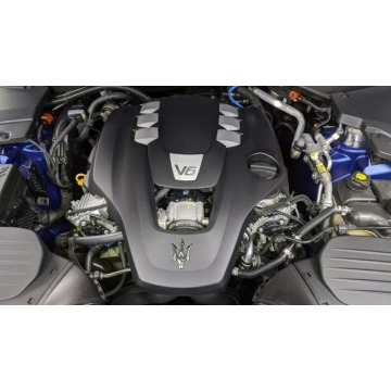 Maserati Levante  SUV 2022,  3.0 hybryda, automat - Na sprzedaż za 183 270 zł - Katowice - zdjęcie 7