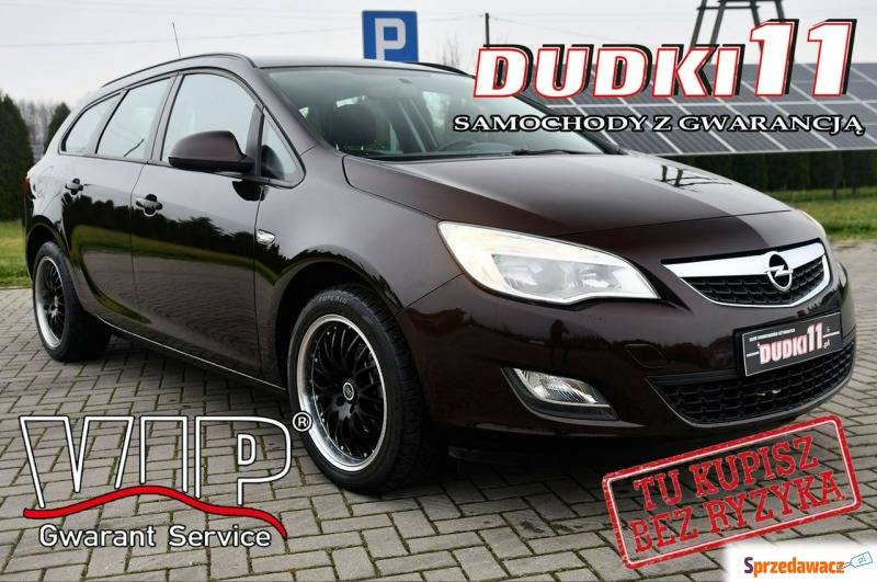 Opel Astra 2011,  1.4 benzyna - Na sprzedaż za 22 900 zł - Kutno