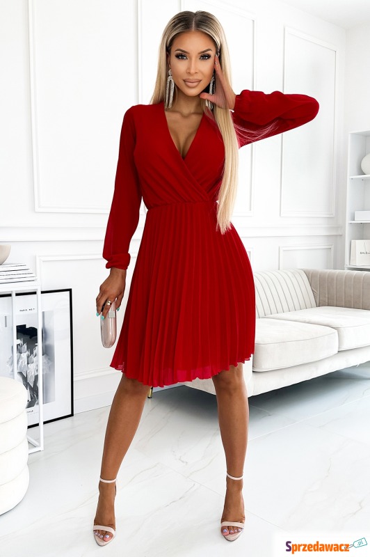 Kopertowa sukienka z plisowanym dołem - czerwona - Sukienki - Grójec