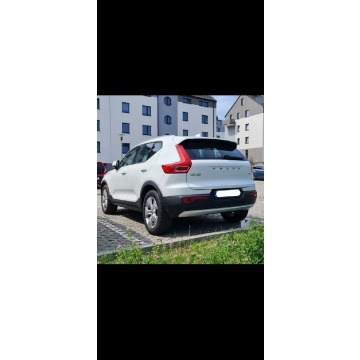 Volvo XC40  SUV 2020,  2.0 diesel, automat - Na sprzedaż za 94 000 zł - Katowice - zdjęcie 4