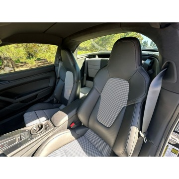 Porsche 911  Kabriolet 2023,  3.0 benzyna, automat - Na sprzedaż za 793 350 zł - Katowice - zdjęcie 7