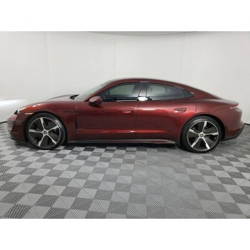 Porsche Taycan  Sedan/Limuzyna 2021 elektryczny, automat - Na sprzedaż za 249 690 zł - Katowice - zdjęcie 2