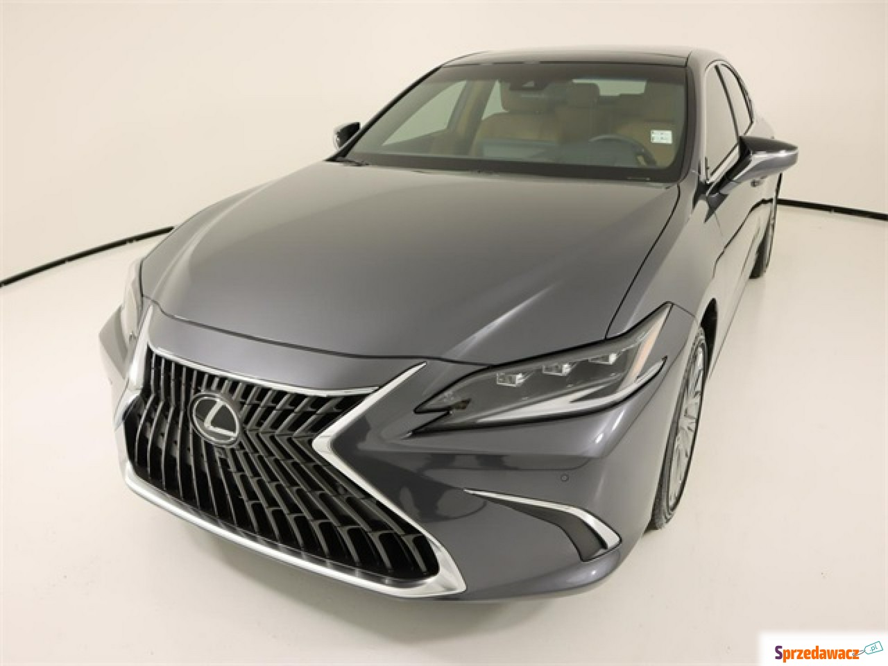 Lexus ES 2024