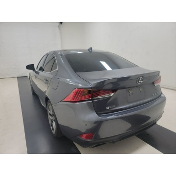 Lexus IS  Sedan/Limuzyna 2020,  3.5 benzyna, automat - Na sprzedaż za 92 250 zł - Katowice - zdjęcie 3