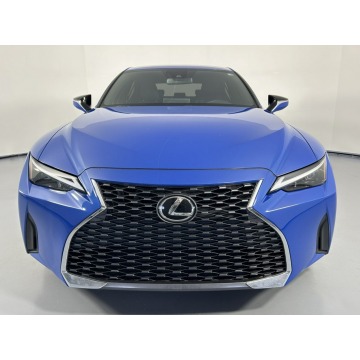 Lexus IS  Sedan/Limuzyna 2022,  2.0 benzyna, automat - Na sprzedaż za 112 422 zł - Katowice - zdjęcie 2