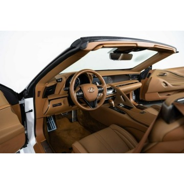 Lexus LC  Kabriolet 2022,  5.0 benzyna, automat - Na sprzedaż za 314 880 zł - Katowice - zdjęcie 4