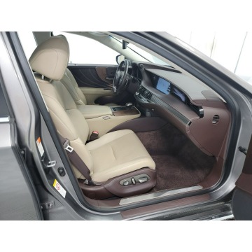 Lexus LS  Sedan/Limuzyna 2018,  3.4 benzyna, automat - Na sprzedaż za 141 450 zł - Katowice - zdjęcie 7