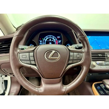 Lexus LS  Sedan/Limuzyna 2018,  3.4 benzyna, automat - Na sprzedaż za 124 230 zł - Katowice - zdjęcie 5
