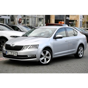 Škoda Octavia - samochód krajowy - faktura VAT