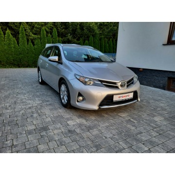 Toyota Auris 2013,  1.4 diesel - Na sprzedaż za 28 500 zł - Jatutów - zdjęcie 4