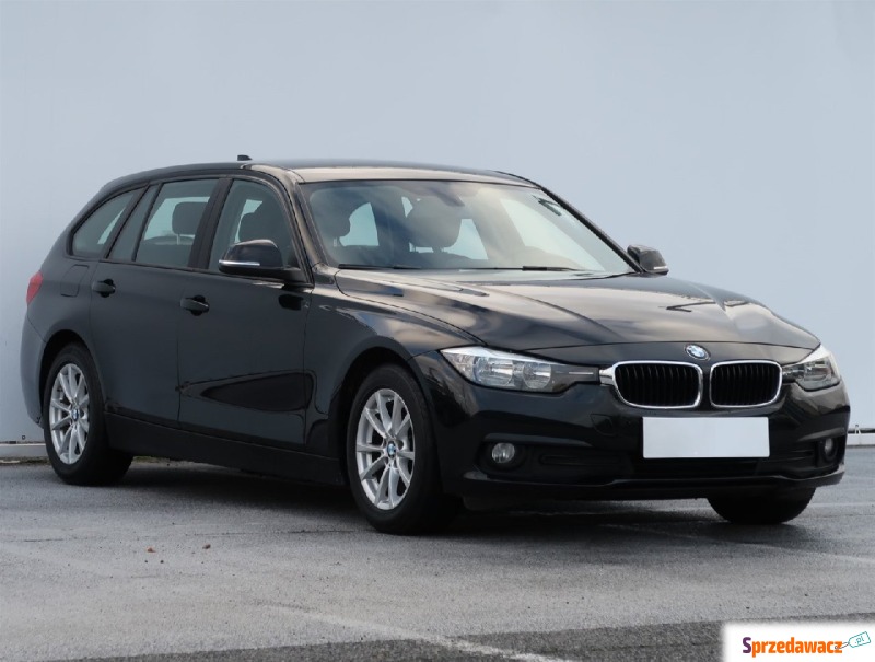 BMW Seria 3  Kombi 2016,  2.0 diesel - Na sprzedaż za 41 462 zł - Lublin