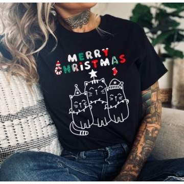 damska czarna koszulka na święta z kotkami