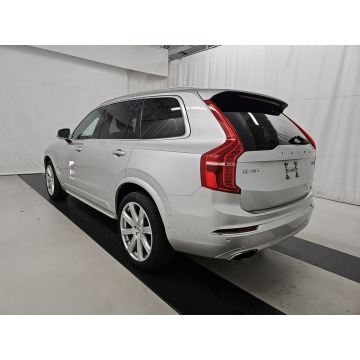 Volvo   SUV 2017,  2.0 benzyna, automat - Na sprzedaż za 68 880 zł - Katowice - zdjęcie 4