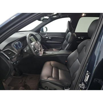 Volvo   SUV 2020,  2.0 benzyna, automat - Na sprzedaż za 114 390 zł - Katowice - zdjęcie 8