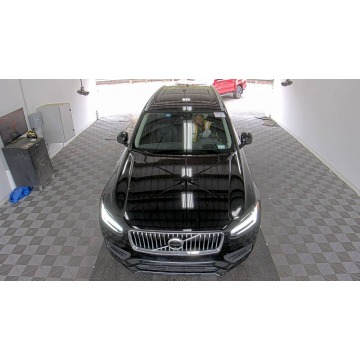 Volvo   SUV 2022,  2.0 hybryda, automat - Na sprzedaż za 130 380 zł - Katowice - zdjęcie 2