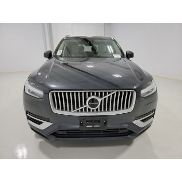Volvo   SUV 2022,  2.0 hybryda, automat - Na sprzedaż za 157 440 zł - Katowice - zdjęcie 2