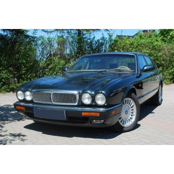 Jaguar XJ  Sedan/Limuzyna 1997,  3.2 benzyna, automat - Na sprzedaż za 36 900 zł - Słupsk - zdjęcie 4