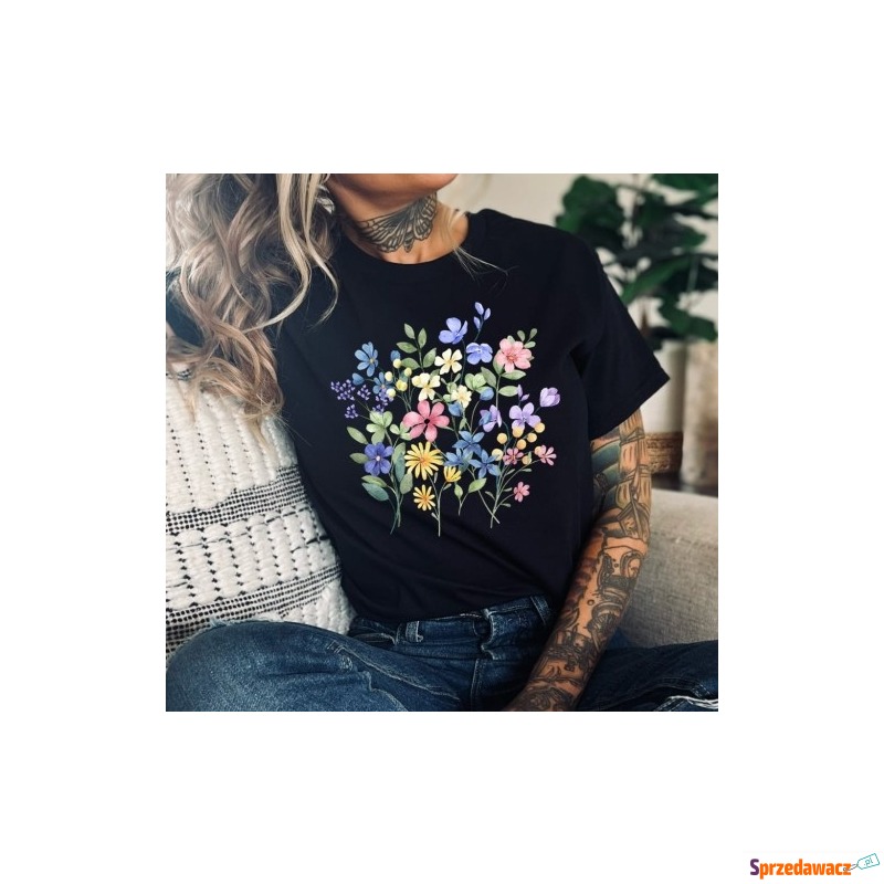 czarna koszulka kwiatki - Bluzki, koszule - Toruń