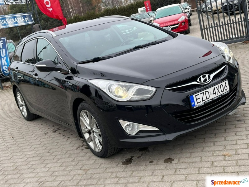 Hyundai i40 2014,  1.6 diesel - Na sprzedaż za 43 900 zł - Zduńska Wola