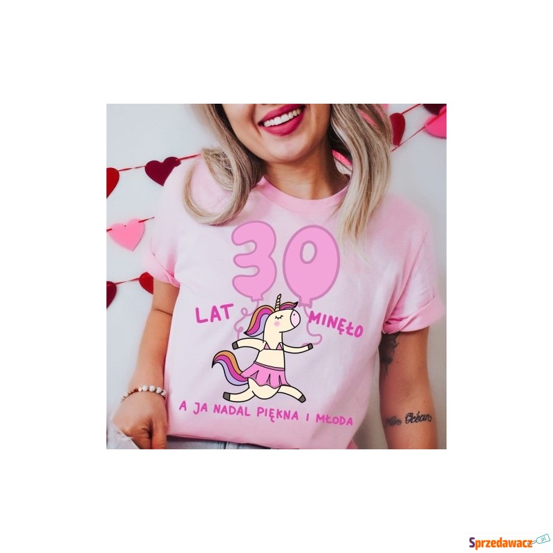 damska koszulka na 30 lat - kolor różowy - Bluzki, koszule - Ełk