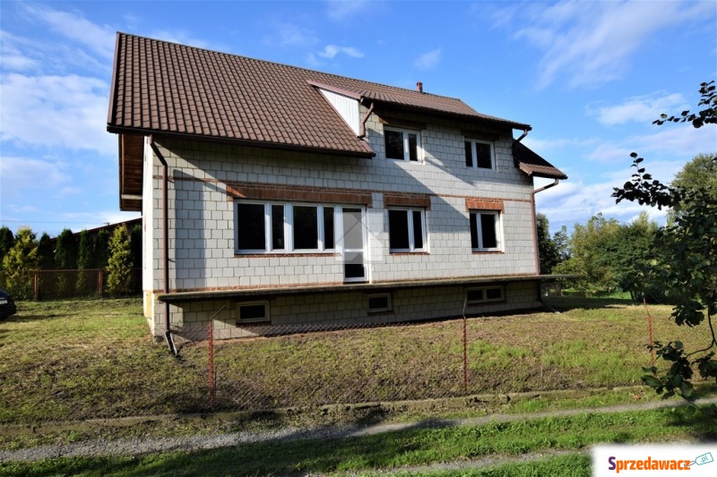 Sprzedam dom Przeworsk - ,  pow.  180 m2,  działka:   1100 m2
