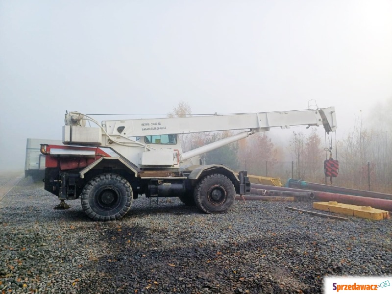 Używany Żuraw samojezdny Grove RT 640S - 33 ton - Pojazdy specjalistyczne - Grodzisk Mazowiecki