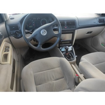 Volkswagen Golf  Hatchback 2001,  1.6 benzyna - Na sprzedaż za 2 500,00 zł - Toruń - zdjęcie 6