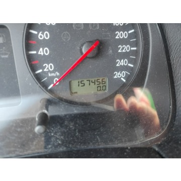 Volkswagen Golf  Hatchback 2001,  1.6 benzyna - Na sprzedaż za 2 500,00 zł - Toruń - zdjęcie 8