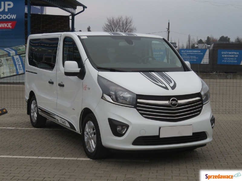 Opel Vivaro  Minivan/Van 2017,  1.6 diesel - Na sprzedaż za 66 665 zł - Piaseczno