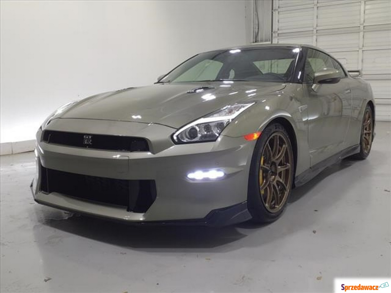 Nissan GT-R 2024