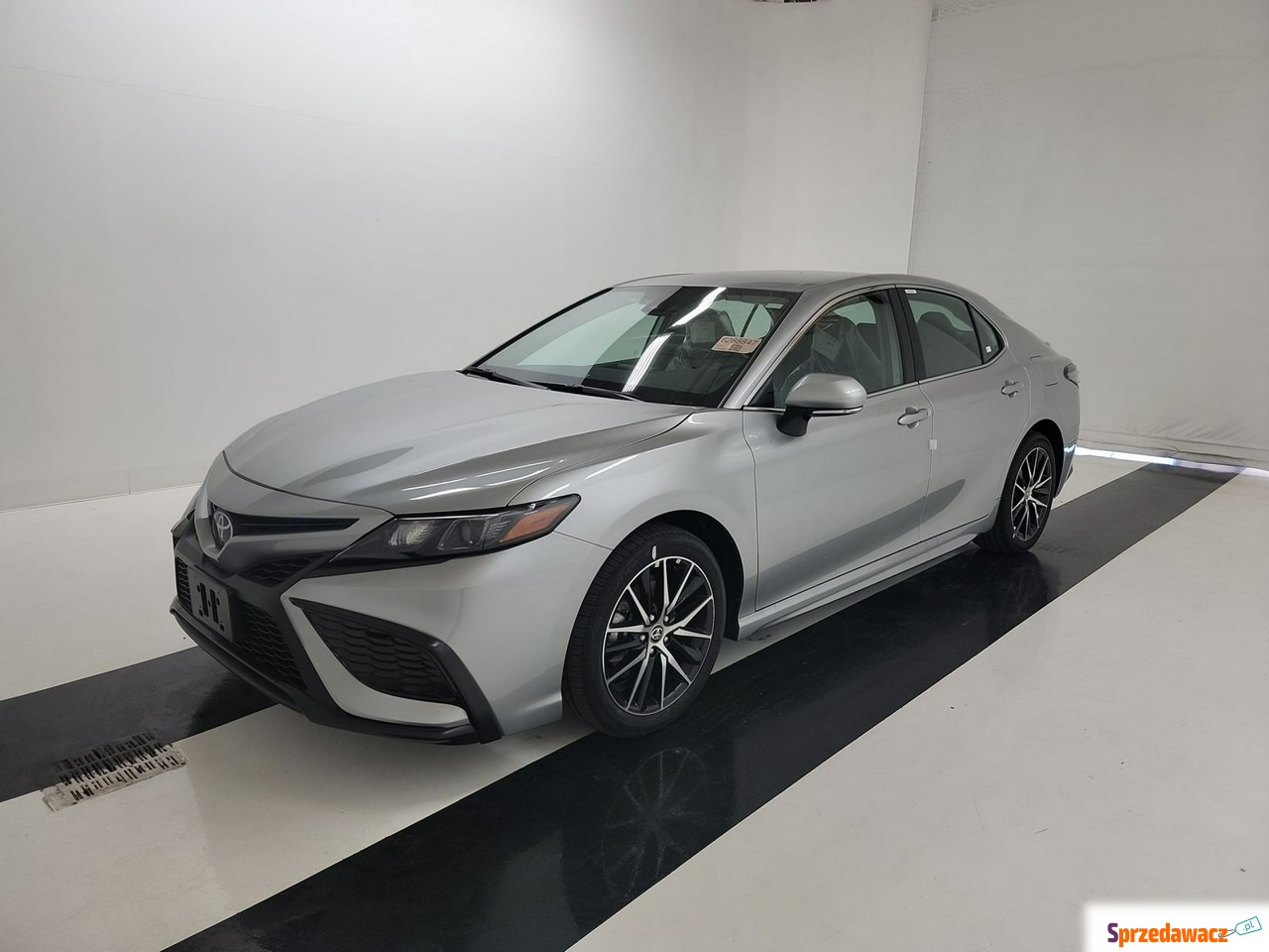 Toyota Camry 2024