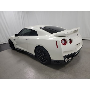 Nissan GT-R  Coupe/Sportowy 2018,  3.8 benzyna, automat - Na sprzedaż za 345 630 zł - Katowice - zdjęcie 4