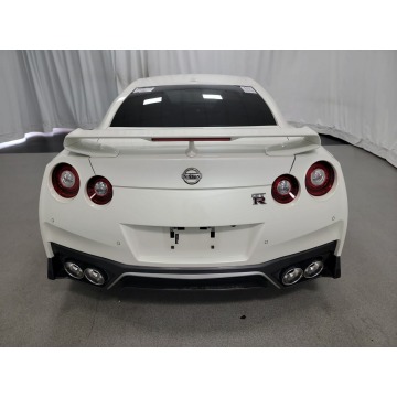 Nissan GT-R  Coupe/Sportowy 2018,  3.8 benzyna, automat - Na sprzedaż za 345 630 zł - Katowice - zdjęcie 5